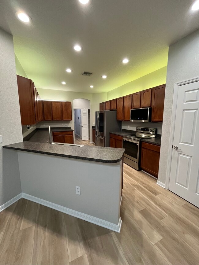 Building Photo - 5676 Elsinore Way