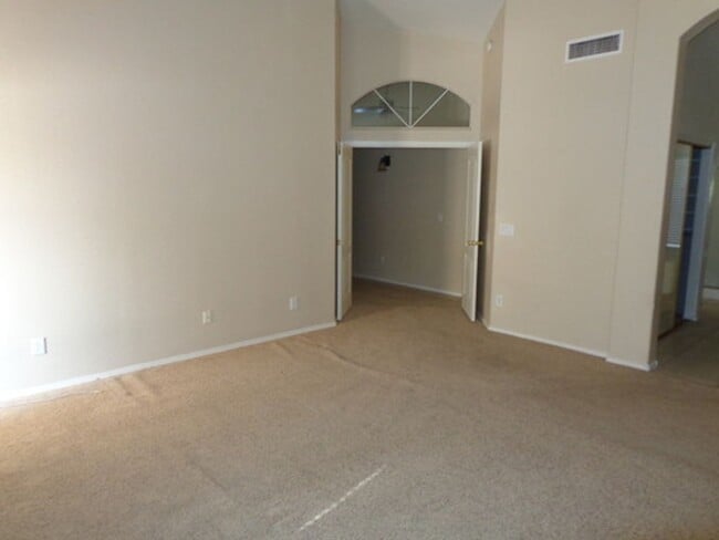 Building Photo - Check out this Beautiful Home