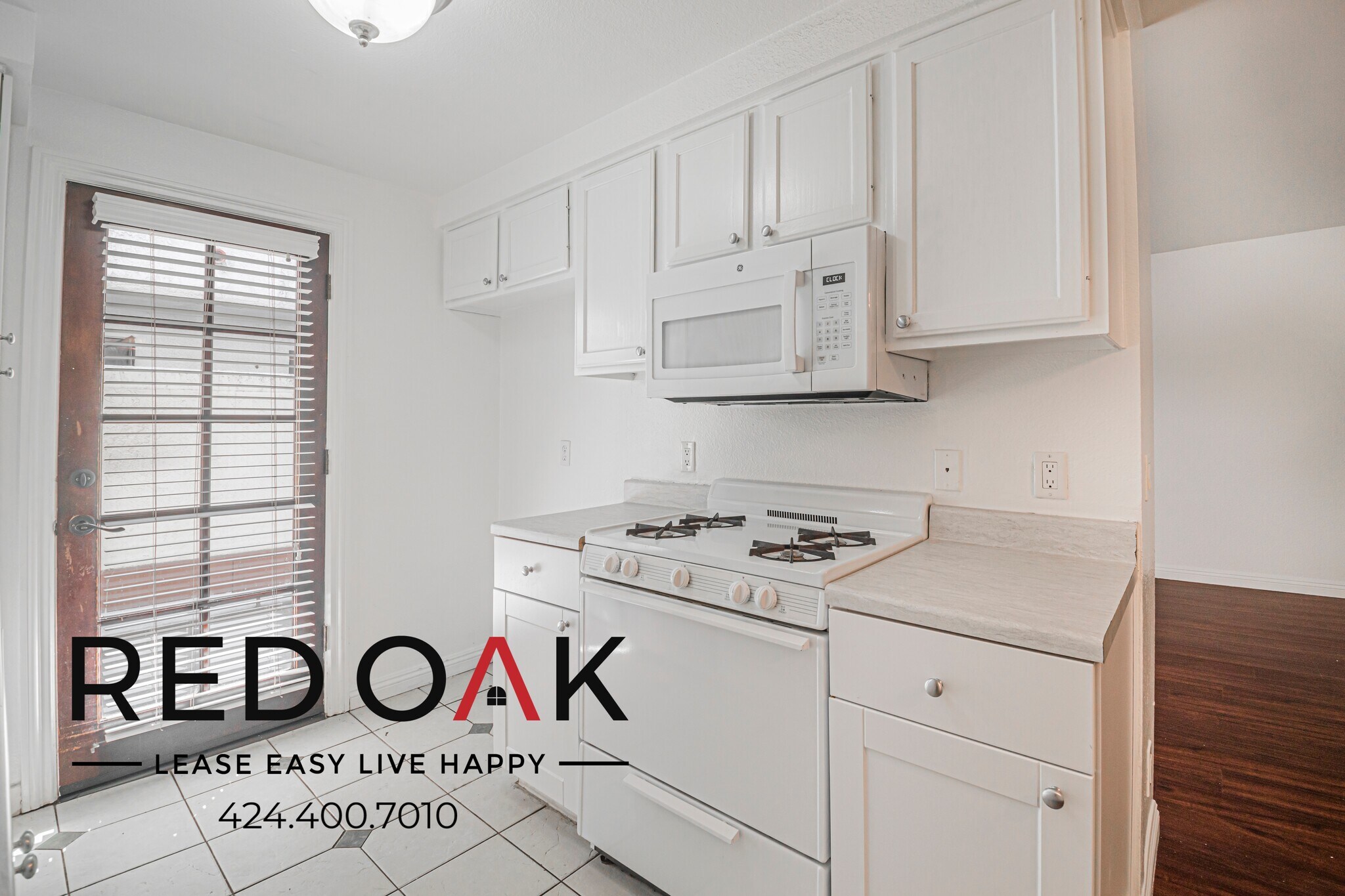 Building Photo - 3281 Sawtelle Blvd