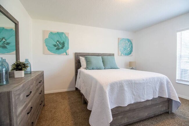 Building Photo - 37135 Grassy Hill Ln