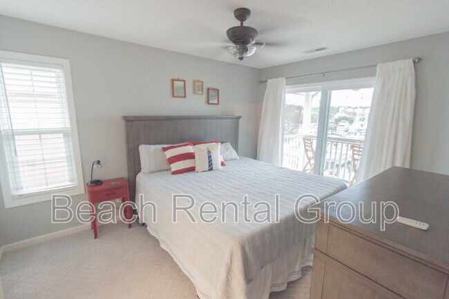 Building Photo - 4629 Lightkeepers Way