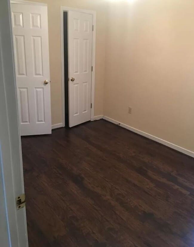 Building Photo - Spacious 5 Bedroom, 2.5 Bath Home for Rent – 2,200 sq. ft.