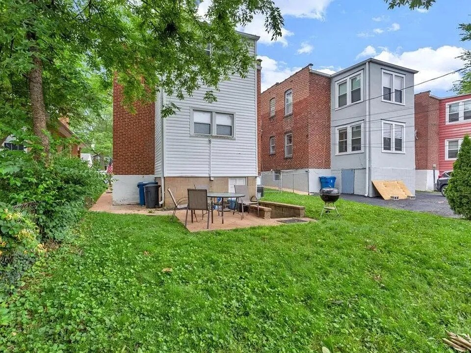 Building Photo - 7719 Arthur Ave