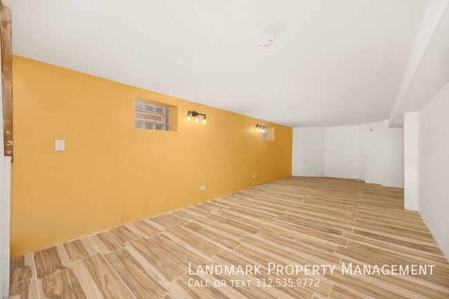 Building Photo - 6155 W School St