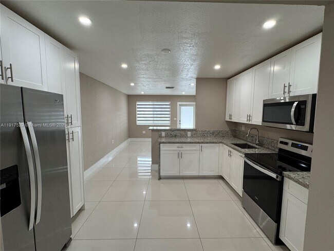 Building Photo - 8101 SW 4th St