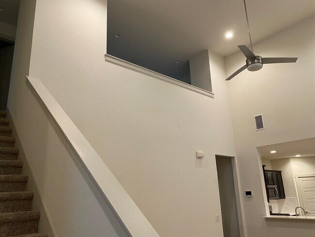 Building Photo - 121 Parryi Cove