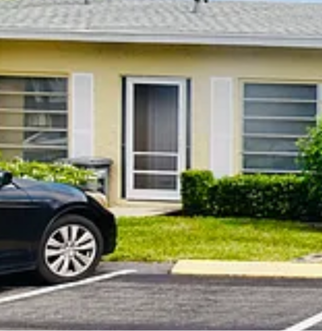 Building Photo - Palm Greens