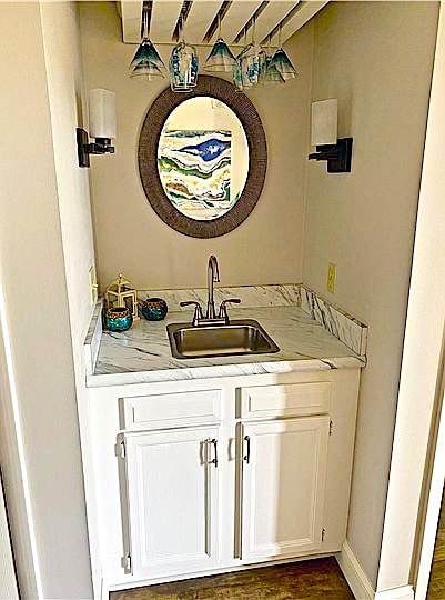 Wet Bar - 200 Henlopen Sta