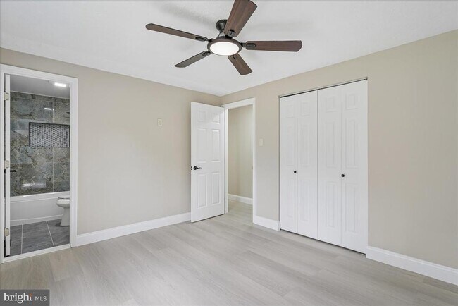 Building Photo - 1315 Danberry Dr