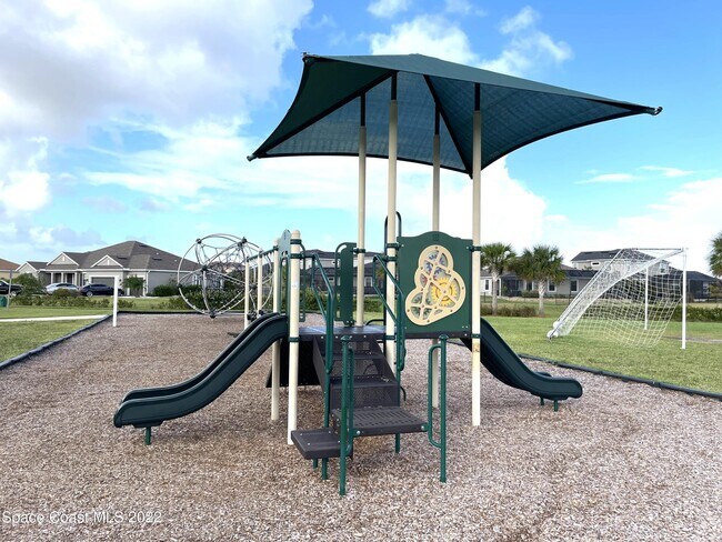 Building Photo - 2881 Casterton Dr