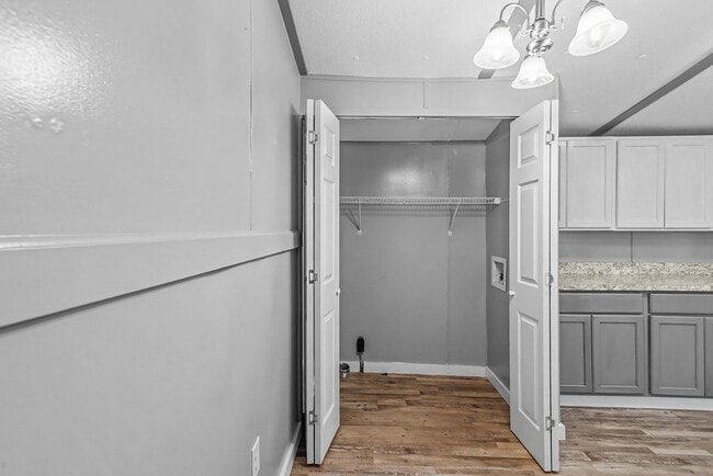 Building Photo - 1506 Halltown Rd