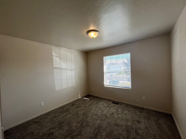 Building Photo - 16665 Chino Ave