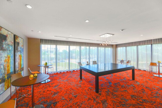 Building Photo - 5350 NW 84th Ave