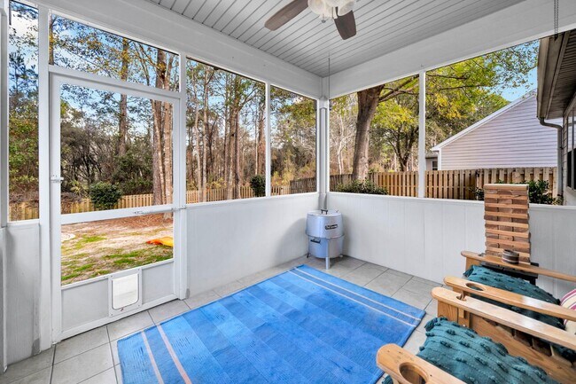 Building Photo - 65 Concert Ct
