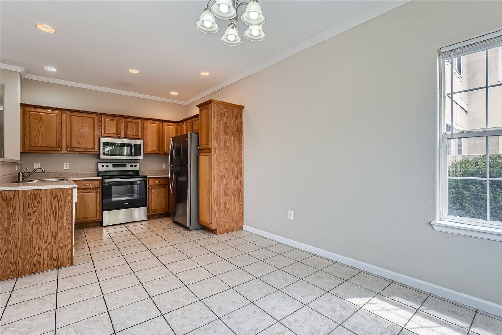 Building Photo - 10070 E Carolina Dr