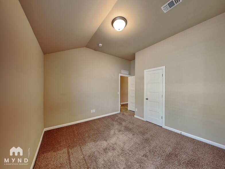 Building Photo - 18112 Manera Wy