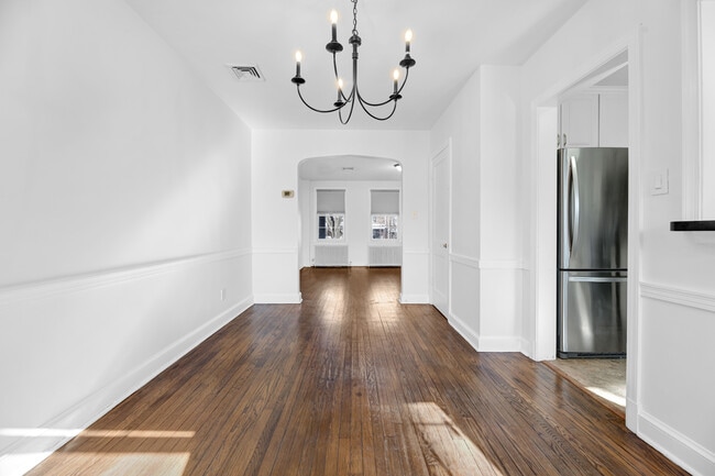 Building Photo - 3822 W St NW