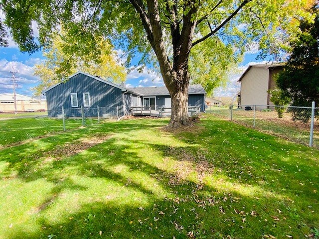 Building Photo - 1980 Tumblebrook Rd