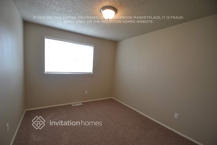 Building Photo - 3709 SW 336th St