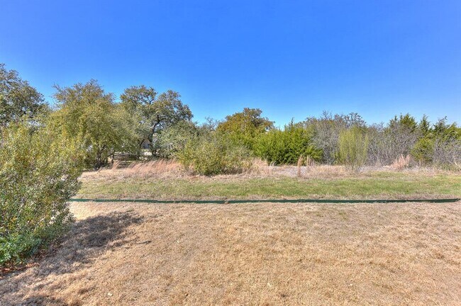 Building Photo - 705 Kitty Hawk Rd