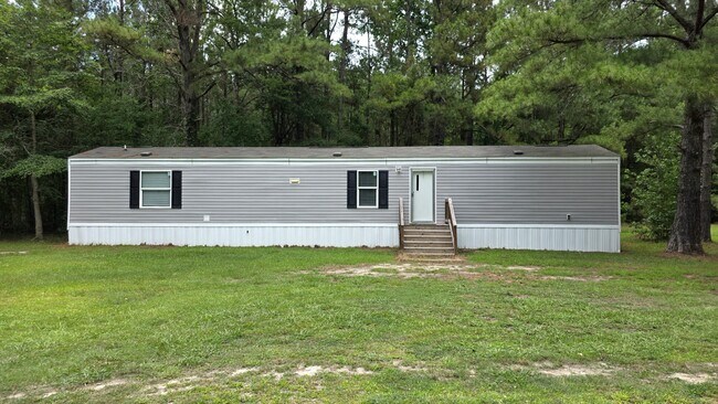 Building Photo - 1160 Sioux Swamp Dr