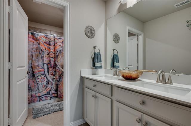 Building Photo - 4800 Tahoe Trail