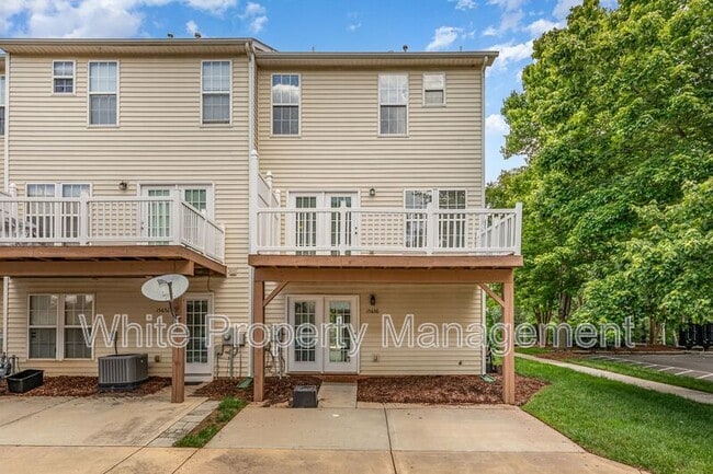 Building Photo - 15656 Marvin Rd