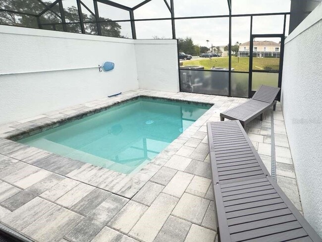 Building Photo - 17422 Serenidad Blvd