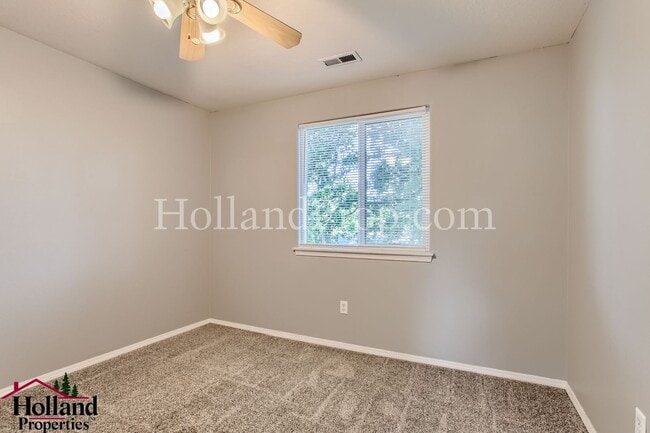 Building Photo - Charming 2-Story Home with Modern Comforts...