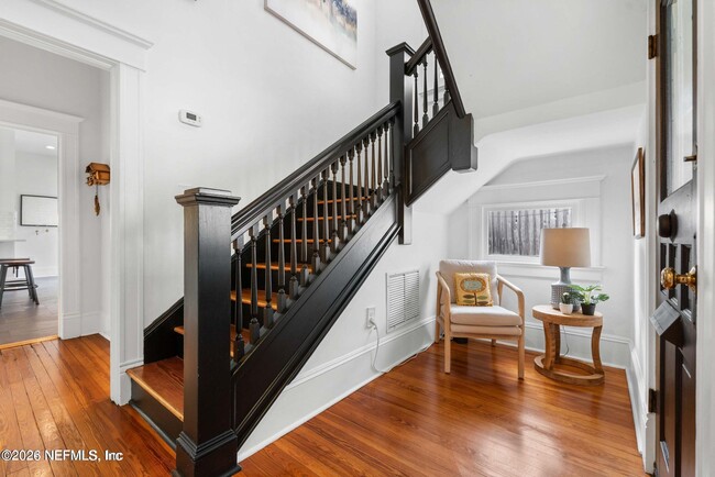 Building Photo - 4236 Melrose Ave