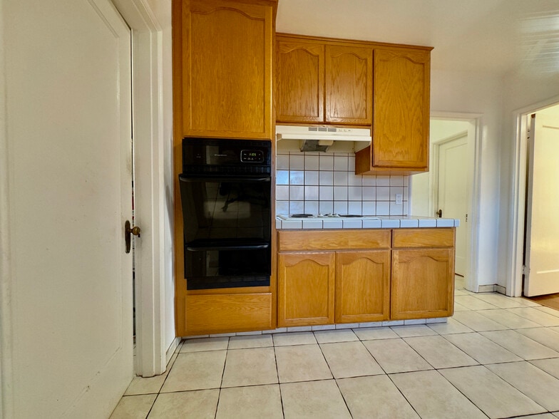 Building Photo - 2307 107th Ave