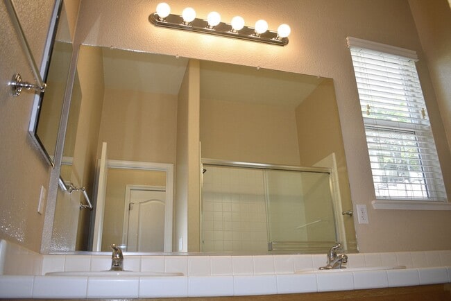 Building Photo - 2312 Petruchio Way