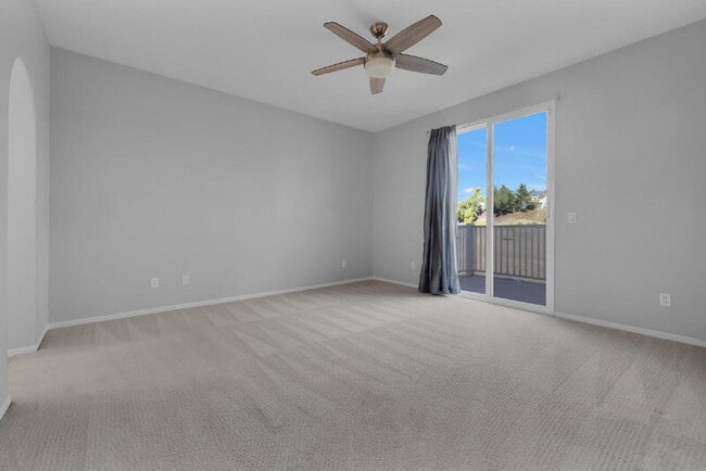 Building Photo - 1423 Caminito Garibay