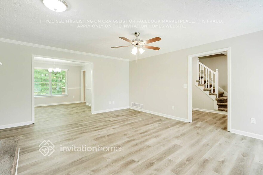 Building Photo - 1741 Shady Creek Ln NE