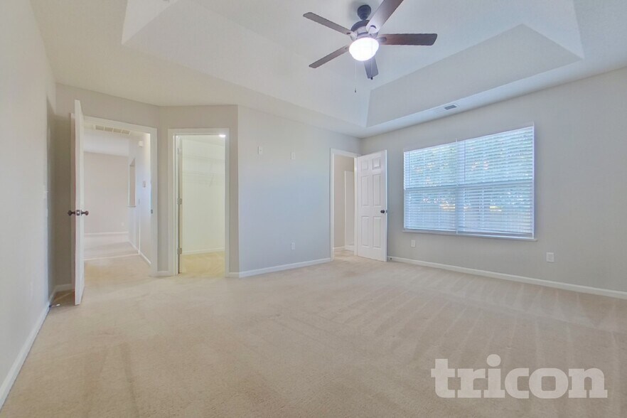 Building Photo - 319 Quiet Grove Ln