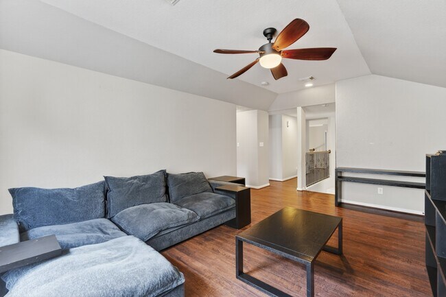 Building Photo - 42 N Arrow Canyon Cir