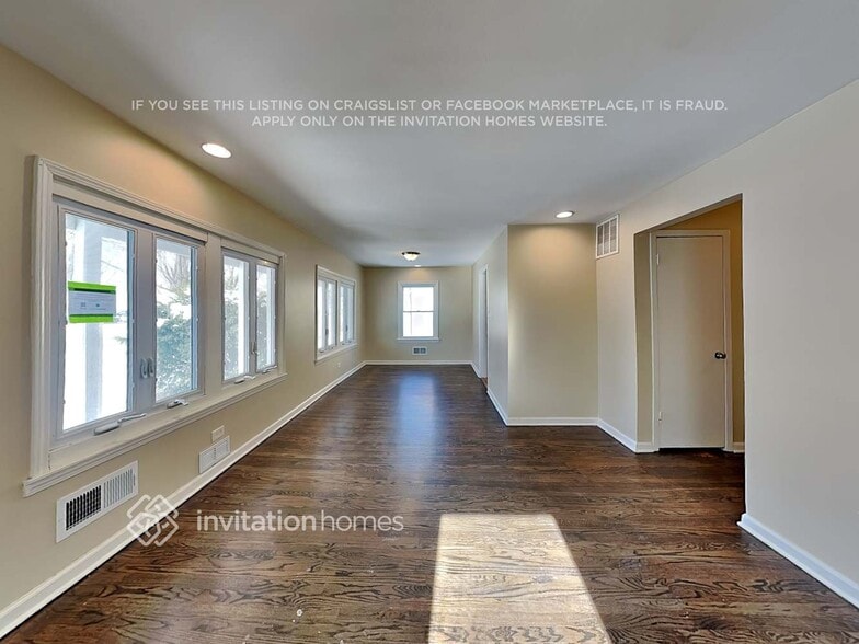 Building Photo - 9141 Menard Ave