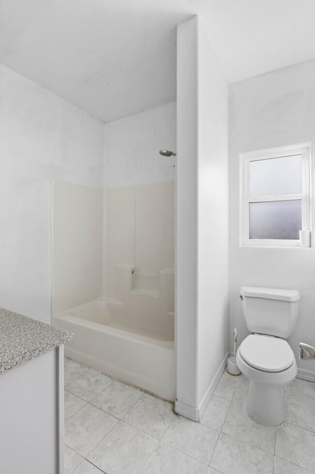 Building Photo - 3465 Avenue C