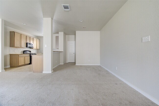 Building Photo - 2215 Emerald Diamond Ct