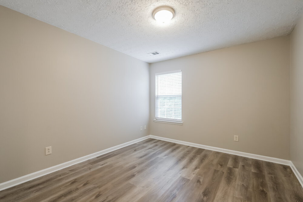 Building Photo - 1304 Ivey Pointe Dr SE