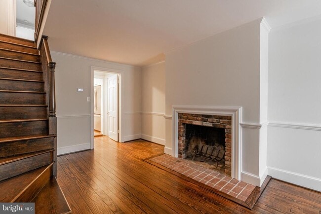 Building Photo - 511 Wilkes St