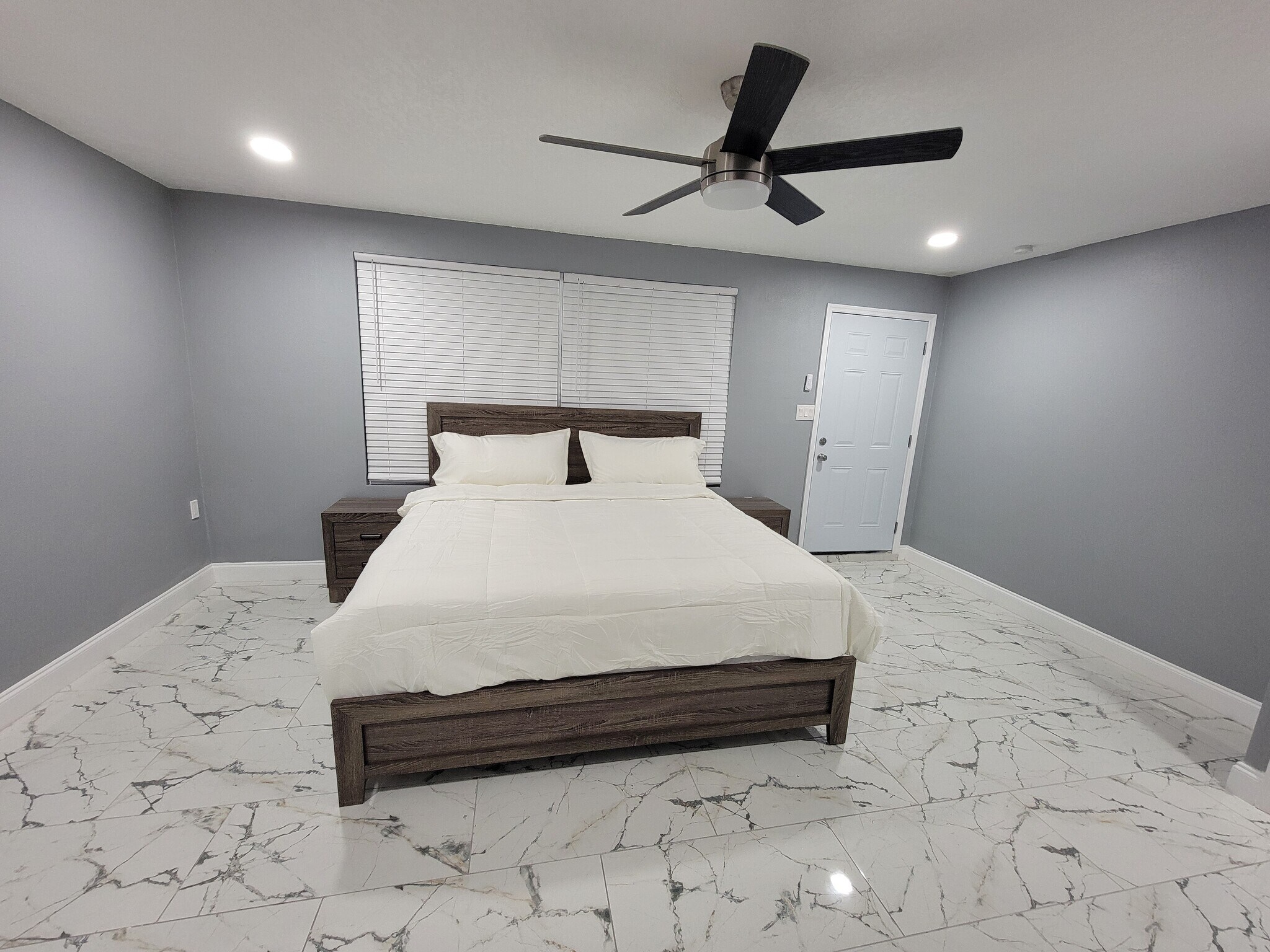 Master bedroom - 1116 Madrid Ave