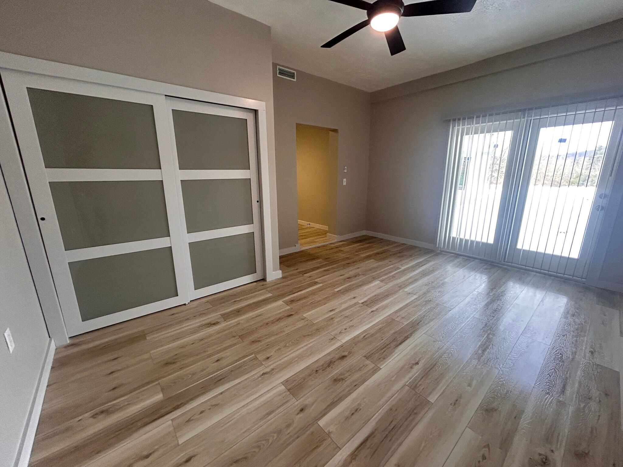 Building Photo - 1093 NY-19