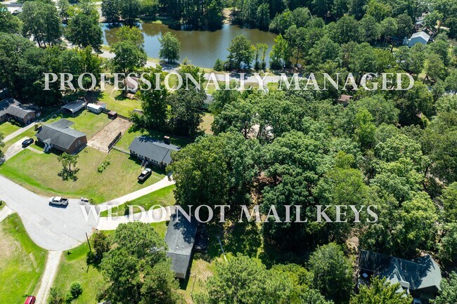 Building Photo - 344 Whitehall Dr