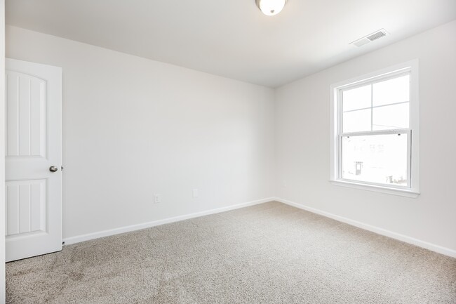 Building Photo - 151 Highland Park Ct