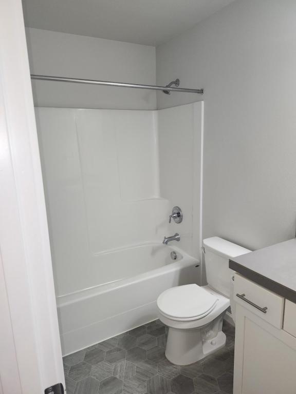 Building Photo - 4527 NE Sagecrest St