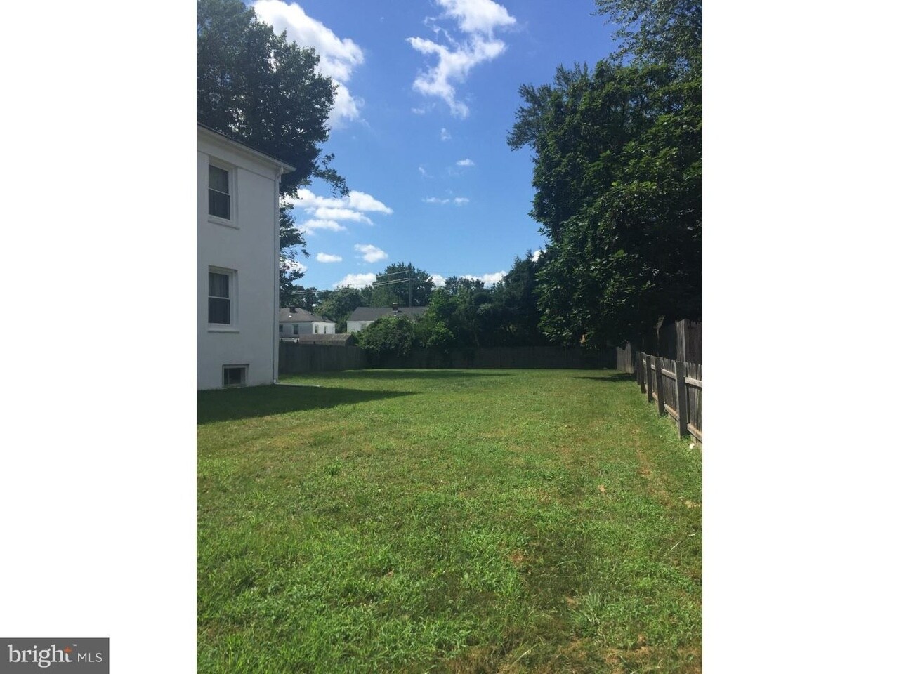 Building Photo - 526 Pingree Ave