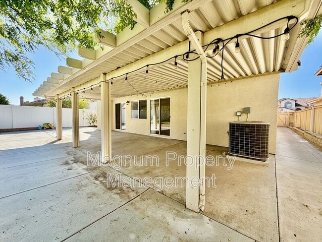 Building Photo - 25100 Calle Viejo