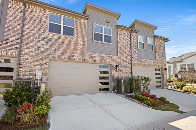 Building Photo - 19730 Curved Steel Dr