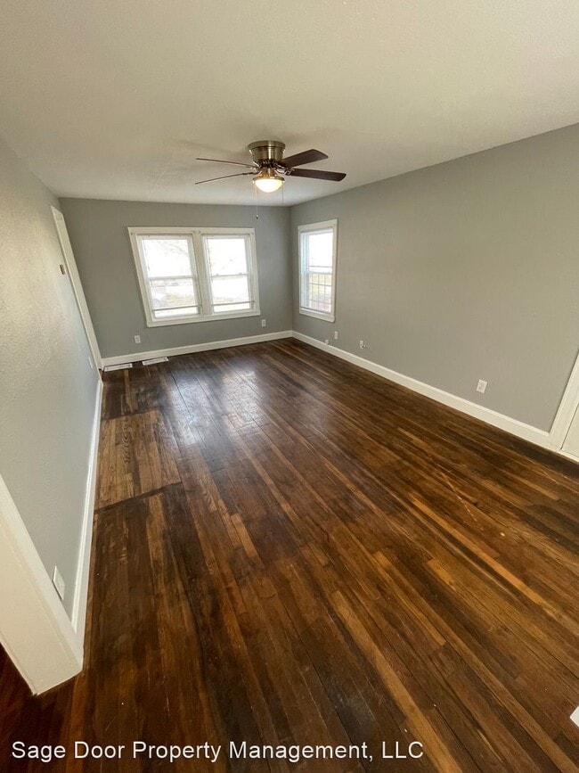 Building Photo - 3 br, 2 bath House - 2420 E 51st Street